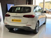 Usado Mercedes B200 150 CV (110 kW) 2022 Blanco Monovolumen
