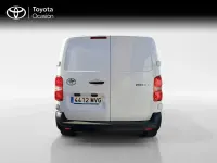 Usado Toyota Proace 120 CV (88 kW) 2024 Blanco Monovolumen
