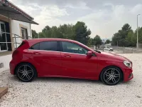 Usado Mercedes A180 116 CV (85 kW) 2018 Rojo Utilitario