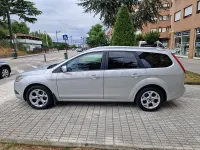 Usado Ford Focus Trend 109 CV (80 kW) 2008 Gris / plata Familiar