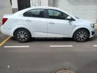 Usado Chevrolet Aveo LT 75 CV (55 kW) 2012 Blanco Berlina