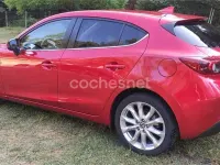 Usado Mazda 3 Style 150 CV (110 kW) 2015 Rojo Berlina