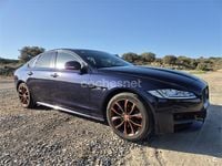 Usado Jaguar XF R-Sport 180 CV (132 kW) 2018 Azul Berlina