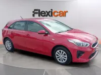 Usado Kia Ceed 120 CV (88 kW) 2020 Rojo Utilitario