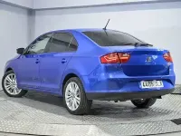 Usado Seat Toledo Style 110 CV (80 kW) 2016 Azul Utilitario