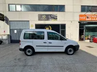 Usado VW Caddy 104 CV (76 kW) 2007 Blanco Monovolumen