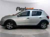 Usado Dacia Sandero Acces 75 CV (55 kW) 2019 Gris Berlina