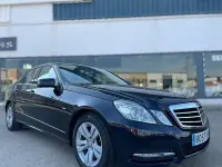 Usado Mercedes E350 Avantgarde 265 CV (194 kW) 2012 Azul Berlina