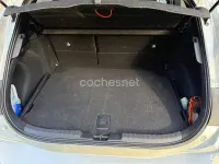 Usado Toyota Corolla Advance 180 CV (132 kW) 2019 Gris / plata Berlina
