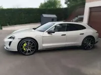 Usado Porsche Taycan 4S Sport Turismo Sport Turismo 389 kW (530 CV) 2022 Gris Familiar