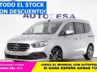 Usado Mercedes T180 116 CV (85 kW) 2023 Gris / plata Monovolumen