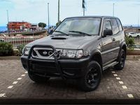 Usado Nissan Terrano Comfort 125 CV (91 kW) 2000 Marrón SUV