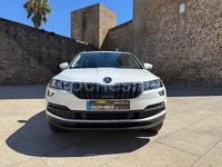 Usado Skoda Karoq Ambition 150 CV (110 kW) 2021 Blanco SUV