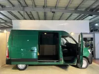 Usado Renault Master 135 CV (99 kW) 2021 Verde Monovolumen