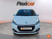 Usado Peugeot 208 Active 82 CV (60 kW) 2019 Blanco Utilitario
