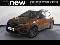 Usado Dacia Sandero Essentiel 100 CV (73 kW) 2021 Naranja Berlina