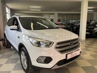 Usado Ford Kuga Trend 120 CV (88 kW) 2019 Blanco SUV