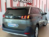 Usado Peugeot 5008 Active 131 CV (96 kW) 2019 Verde SUV