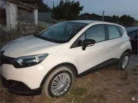 Usado Renault Captur Zen 90 CV (66 kW) 2014 Blanco SUV