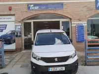 Usado Peugeot Partner S 99 CV (72 kW) 2020 Blanco Monovolumen