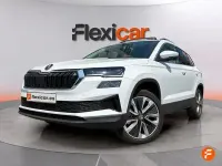 Usado Skoda Karoq Ambition 150 CV (110 kW) 2022 Blanco SUV