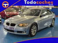 Usado BMW 320 177 CV (130 kW) 2009 Gris / plata Coupe
