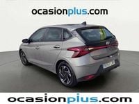 Usado Hyundai i20 101 CV (74 kW) 2022 Gris Utilitario