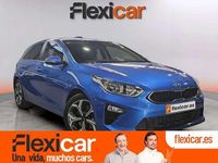 Usado Kia Ceed 120 CV (88 kW) 2019 Azul Utilitario