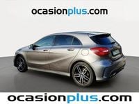 Usado Mercedes A180 122 CV (89 kW) 2018 Gris Utilitario