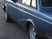 Usado Volvo 240 115 CV (84 kW) 1988 Azul Berlina