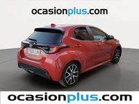 Usado Toyota Yaris Hybrid Style 116 CV (85 kW) 2022 Rojo