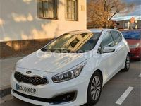 Używany Kia Ceed 100 KM (73 kW) 2017 Biały Hatchback