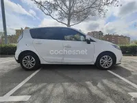 Usado Renault Scenic E-Tech Dynamique 110 CV (80 kW) 2012 Blanco Monovolumen