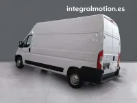 Usado Citroën Jumper 140 CV (102 kW) 2023 Blanco Monovolumen