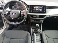 Usado Skoda Scala Ambition 110 CV (80 kW) 2021 Blanco Utilitario