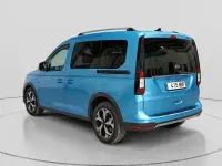 Usado Ford Tourneo Connect Active 122 CV (89 kW) 2024 Azul Monovolumen