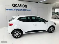 Usado Renault Clio Business 75 CV (55 kW) 2019 Blanco