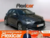 Usado Toyota Yaris Business Edition 116 CV (85 kW) 2025 Gris Utilitario