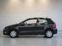 Używany VW Polo Edition 60 KM (44 kW) 2015 Szary Sedan/Limuzyna