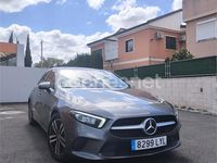 Usado Mercedes A180 136 CV (100 kW) 2022 Gris / plata Berlina