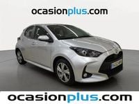 Usado Toyota Yaris Hybrid Active 116 CV (85 kW) 2024 Gris Berlina