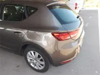 Usado Seat Leon Style 105 CV (77 kW) 2015 Gris / plata Berlina