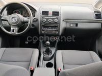 Usado VW Touran Advance 105 CV (77 kW) 2013 Beige Monovolumen