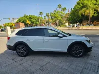 Usado Seat Leon FR 150 CV (110 kW) 2018 Blanco Familiar