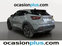 Usado Nissan Juke N-Connecta 114 CV (83 kW) 2025 Gris / plata SUV
