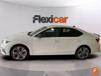 Usado Skoda Octavia RS 245 CV (180 kW) 2021 Blanco Utilitario