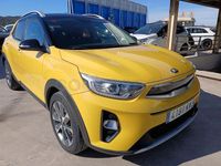 Usado Kia Stonic 100 CV (73 kW) 2019 Amarillo SUV