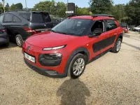 Usado Citroën C4 Cactus Business Class 100 CV (73 kW) 2015 Rojo Utilitario