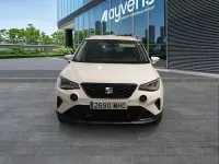 Usado Seat Arona Style 110 CV (80 kW) 2023 Blanco SUV