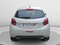 Usado Peugeot 208 Allure 110 CV (80 kW) 2018 Utilitario
